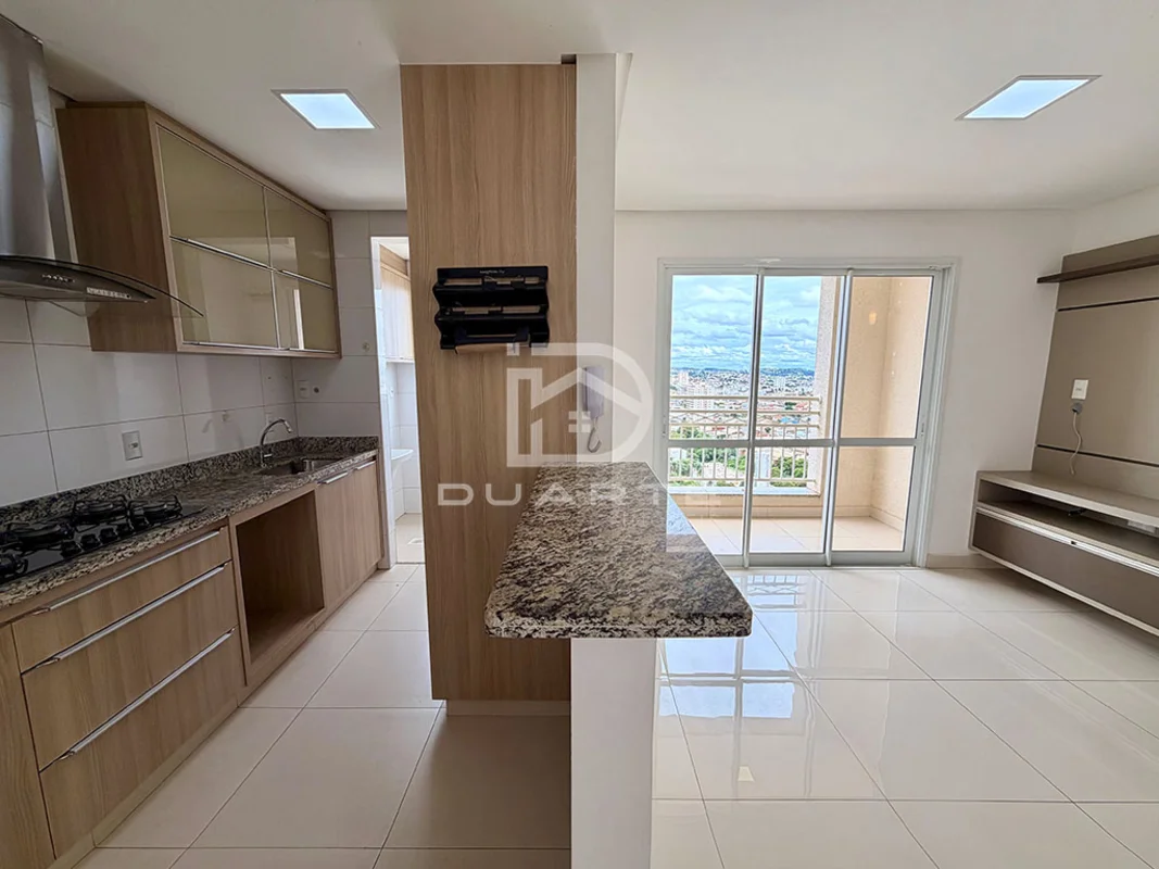 Apartamento em Avenida Parque, Vila Santa Isabel, com:* 02 quartos, sendo 01 suí...