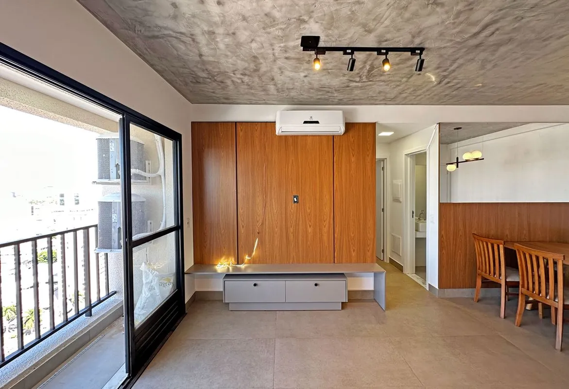 Apartamento para locaÃ§Ã£o com dois quartos, sendo uma suÃ­te, sala para dois am...