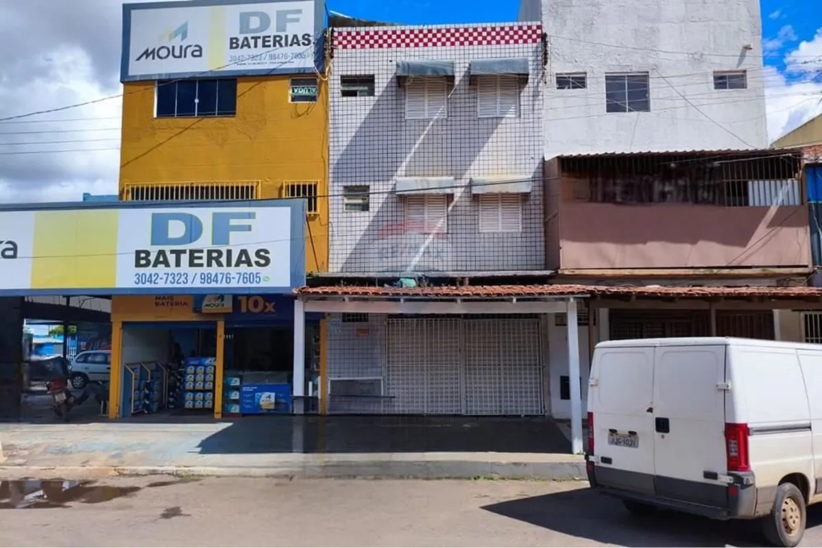 PRÉDIO COMERCIAL À VENDA QNM EQ 1/3 BLOCO F LOTE 4 | CEILÂNDIAPrédio comercial c...