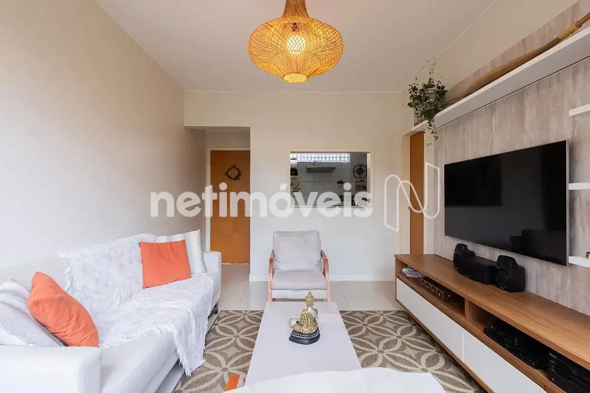 APARTAMENTO 02 QUARTOS - SQS 205Localização privilegiada em uma das superquadras...