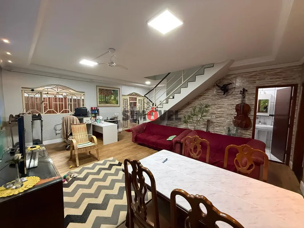 255m², 4 quartos, 3 suítes, varanda, ar condicionado - R$: 590.000 - Aceita Fina...