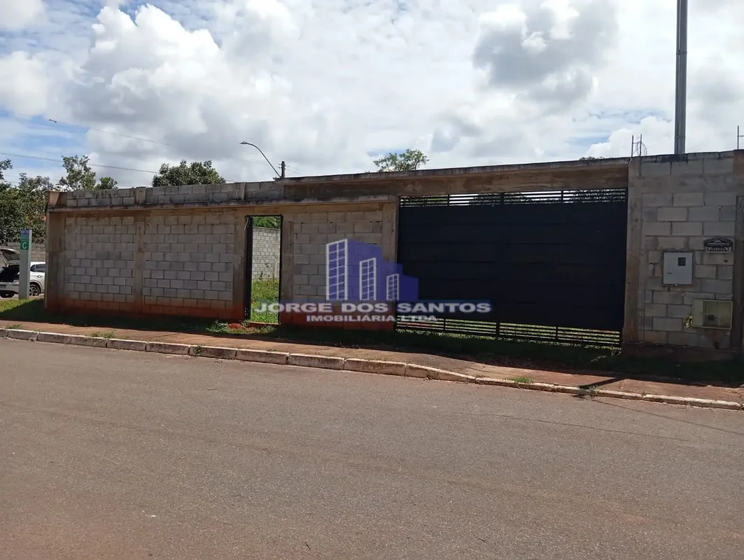 Vendo excelente LOTE, próximo ao aeroporto, jardim botânico e pontão do Lago Sul...