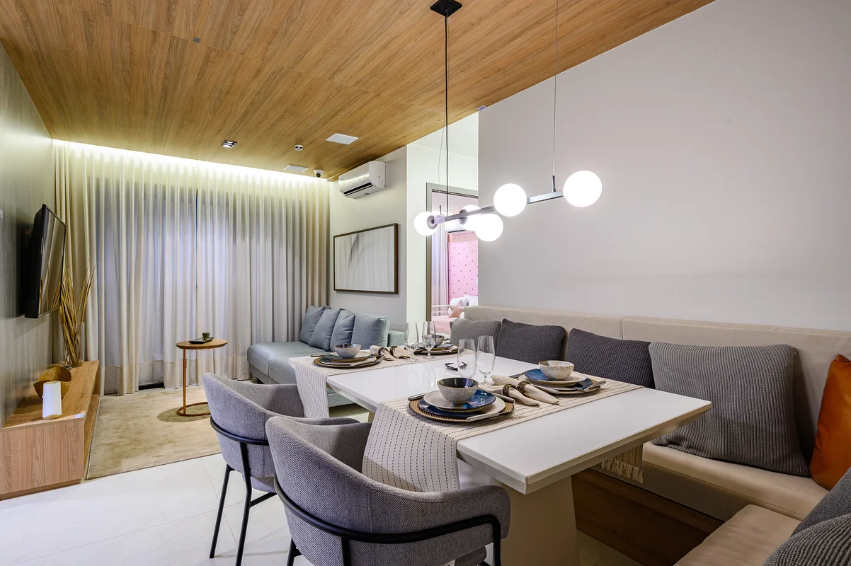 Viva o Noroeste com o padrão Premium Soltec. O Residencial Demartini Noroeste es...