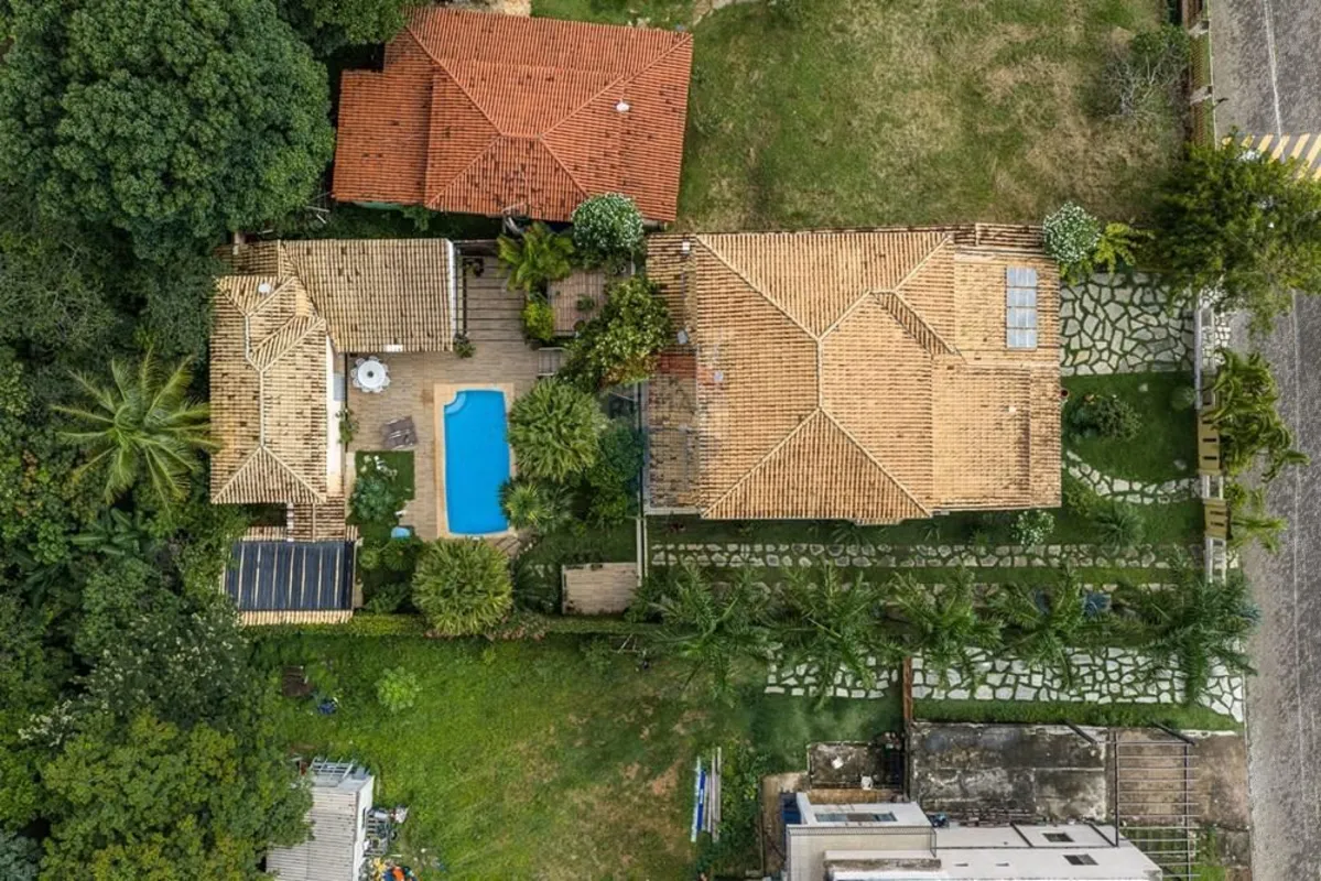 Terreno com escritura. Aceita permuta ou casa no Jardins Mangueiral como entrada...