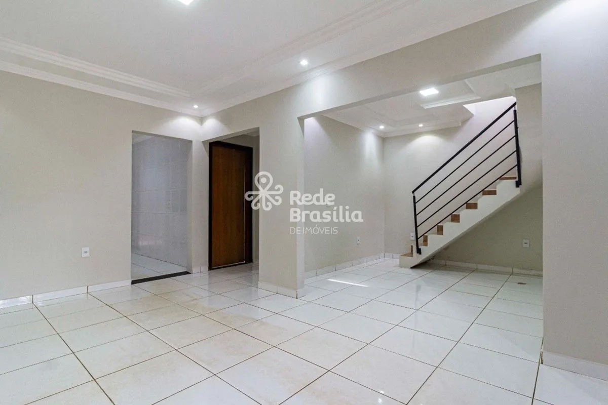 TH29969 - Colônia Agrícola Arniqueira Res. Vale Park Way, Casa 04 quartos, 180m²...