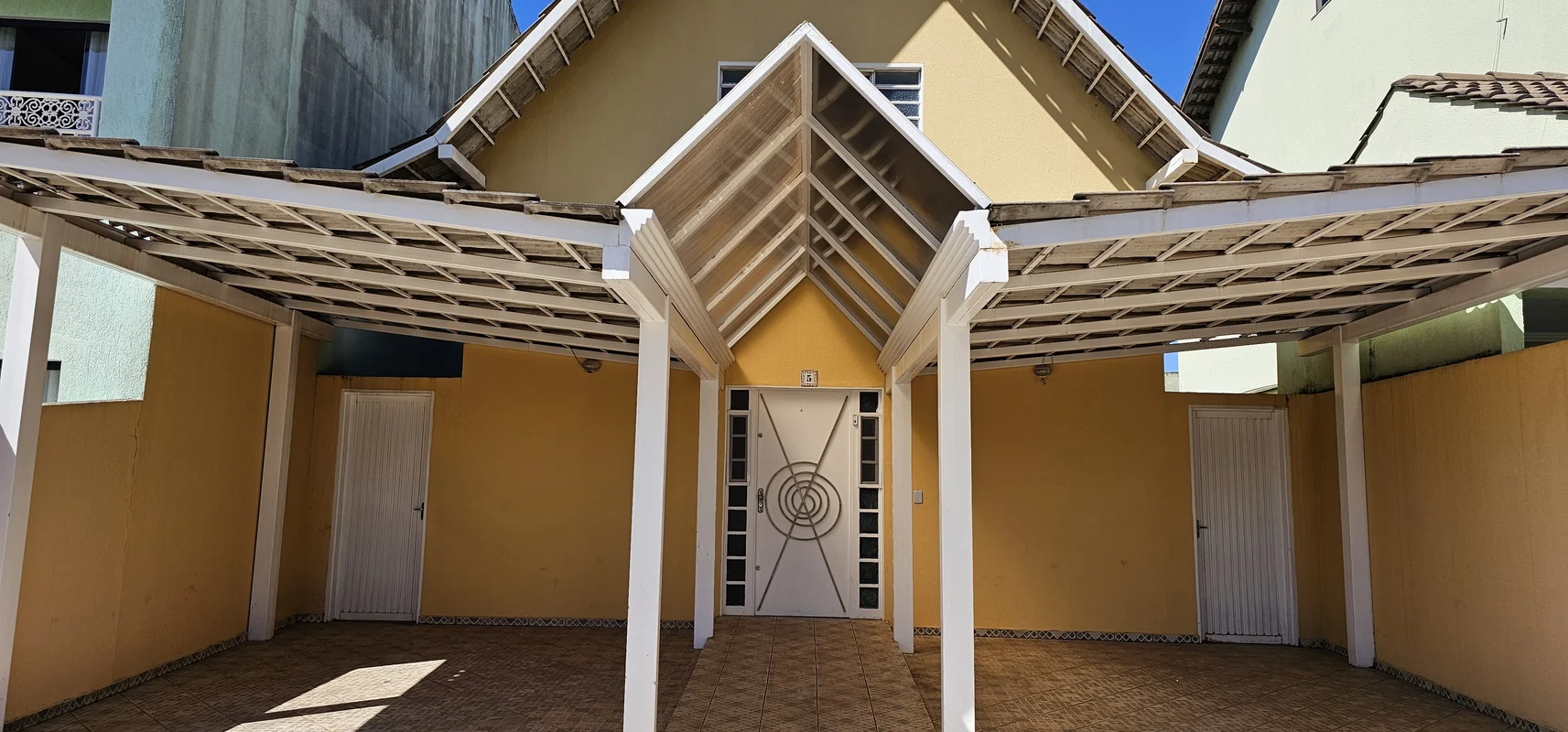 OPORTUNIDADE BAIXOUUUU!CASA EM CONDOMÍNIO QS 07 AREAL TAGUATINGA Av: ÁGUAS CLARA...