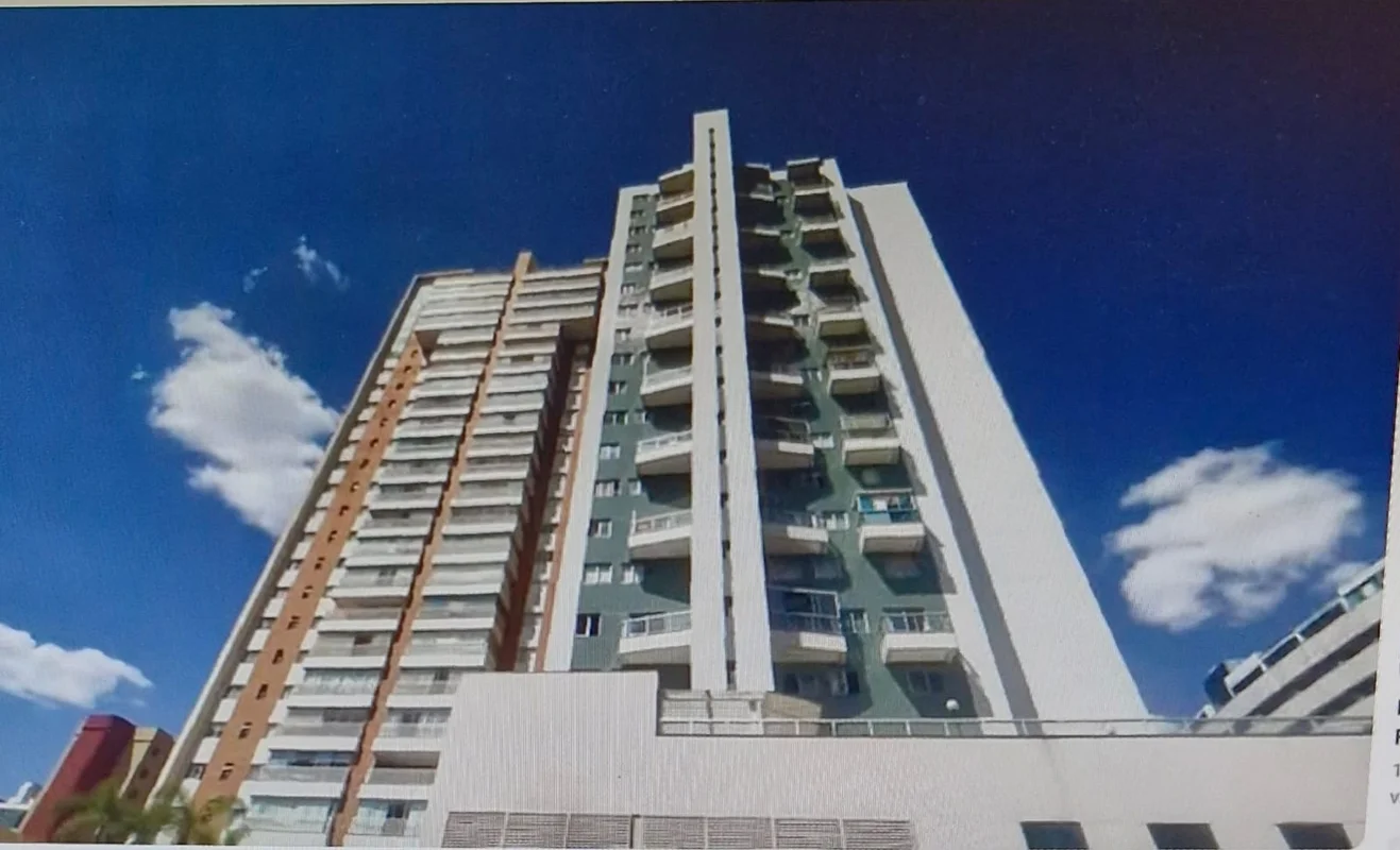  Oportunidade: Vendo um excelente apartamento Duplex de Alto Padrão em Águas Cla...