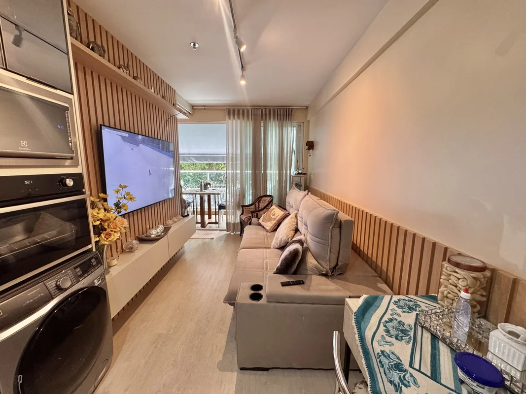 OPORTUNIDADE NO SELETTO LAGO NORTESão 34,75m² bem distribuídos em sala com varan...