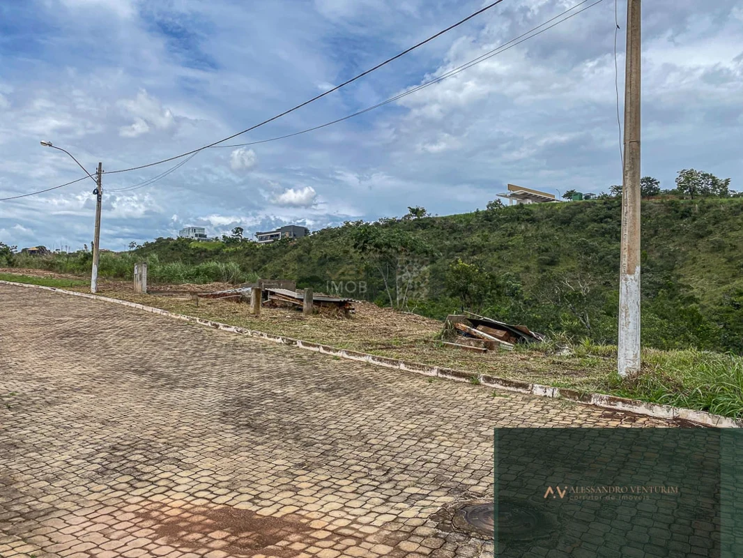 Residência no Park Way, Brasília, 5 suítes, 8 vagas, piscina, sauna, escritório ...