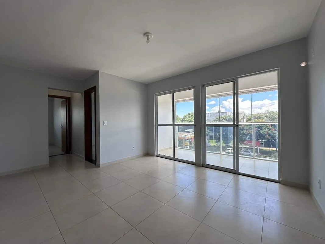 Apartamento quadra 06 de Sobradinho-DF;Prédio com elevador e garagem;Composto po...