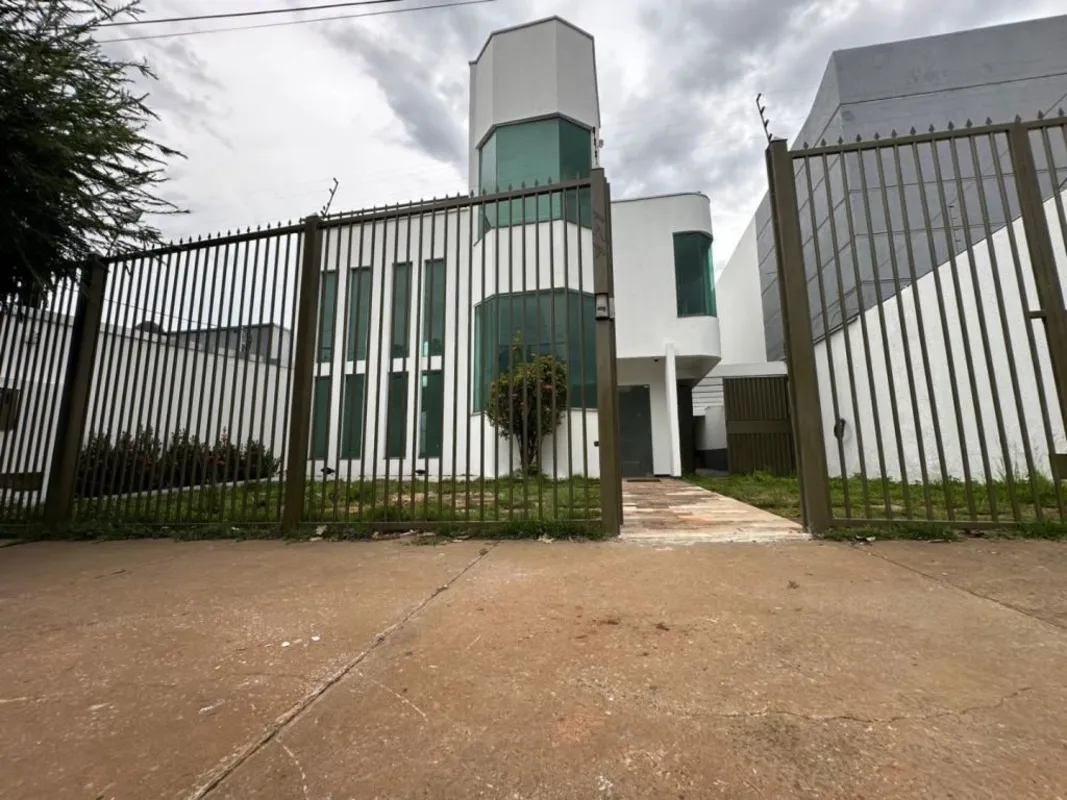 Prédio Comercial Av. Boulevard Conde dos Arcos , 1.000,00 m², Setor Goiânia 2, G...