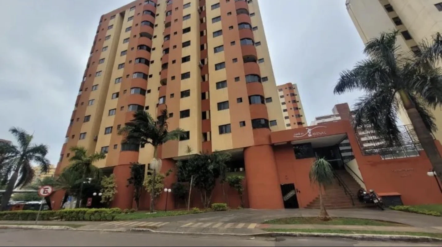 Venha morar neste charmoso apartamento de 2 quartos, localizado na Rua das Figue...