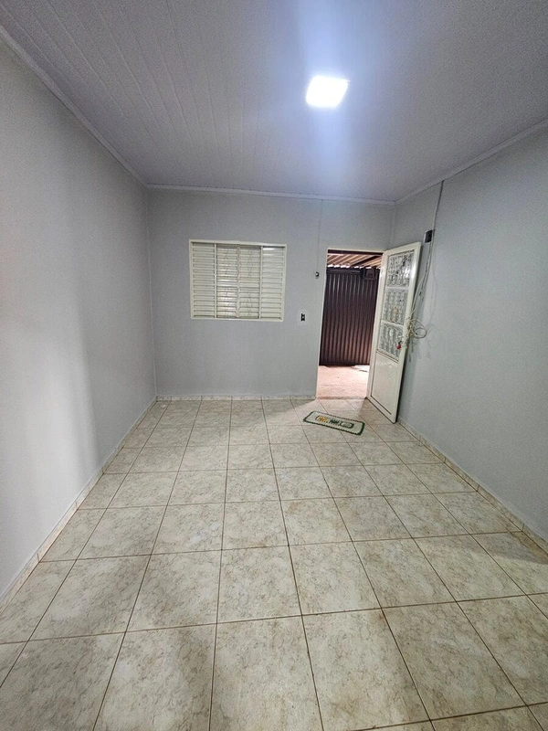 QR 225 Conjunto 2 Samambaia Norte, você encontra uma oportunidade exclusiva de a...