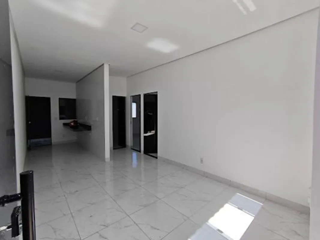 Casa nova em Palmas com as seguintes características:2 quartos;Sala de estar / j...
