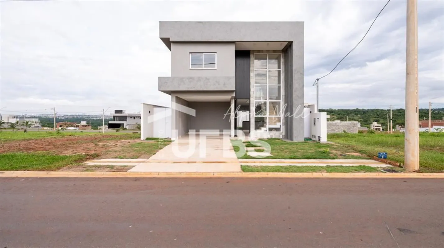 COD U-0028812 - Sobrado recém-construído à venda no exclusivo condomínio Jardins...