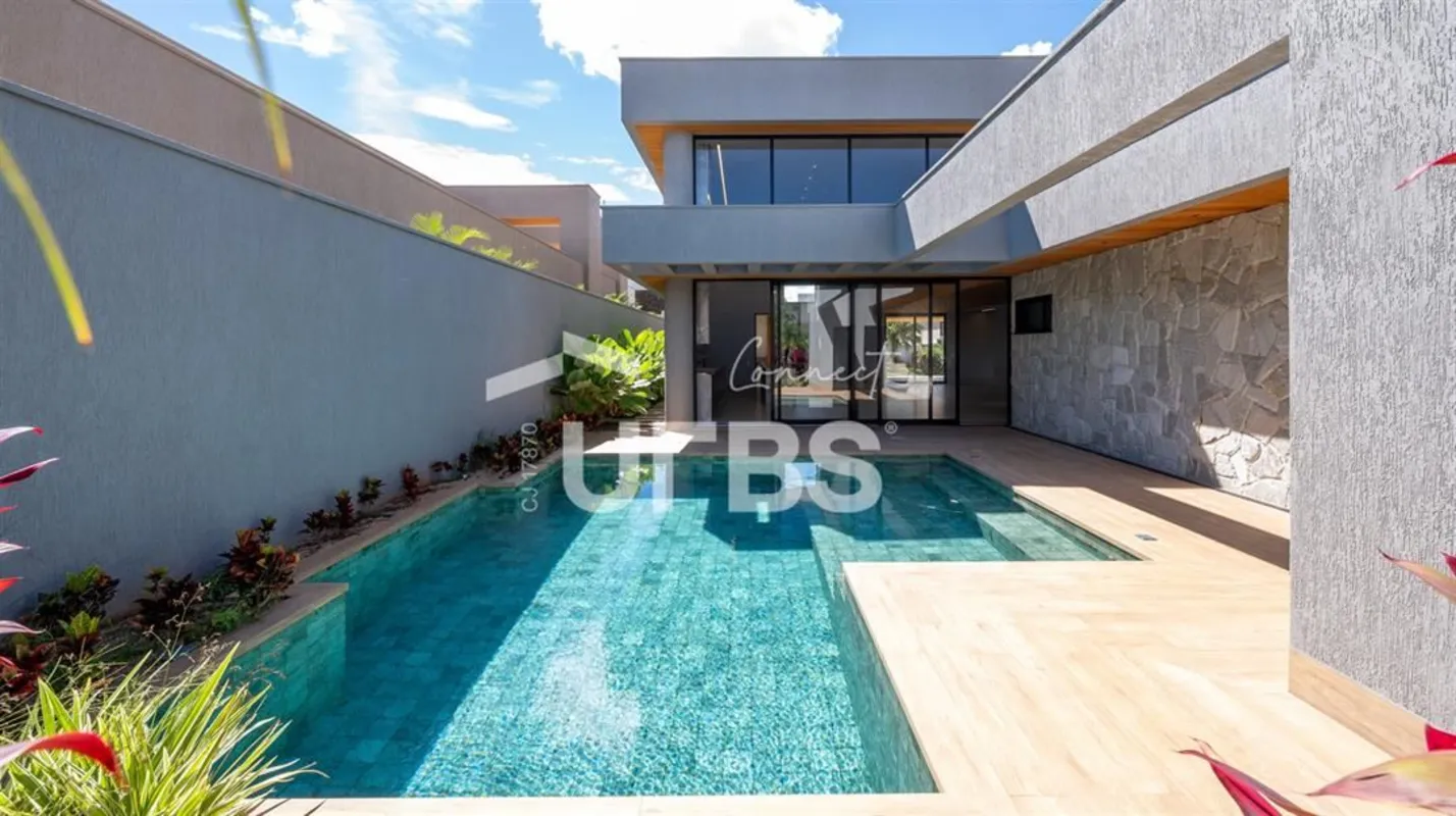COD U-0030403 - Casa nova, moderna nunca habitada4 suítes plenasSala ampla para ...