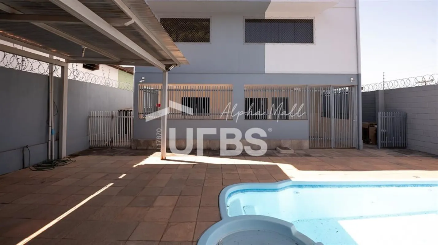 COD U-0030311 - Sobrado comercial ou residencial no Bairro Vera Cruz – Aparecida...