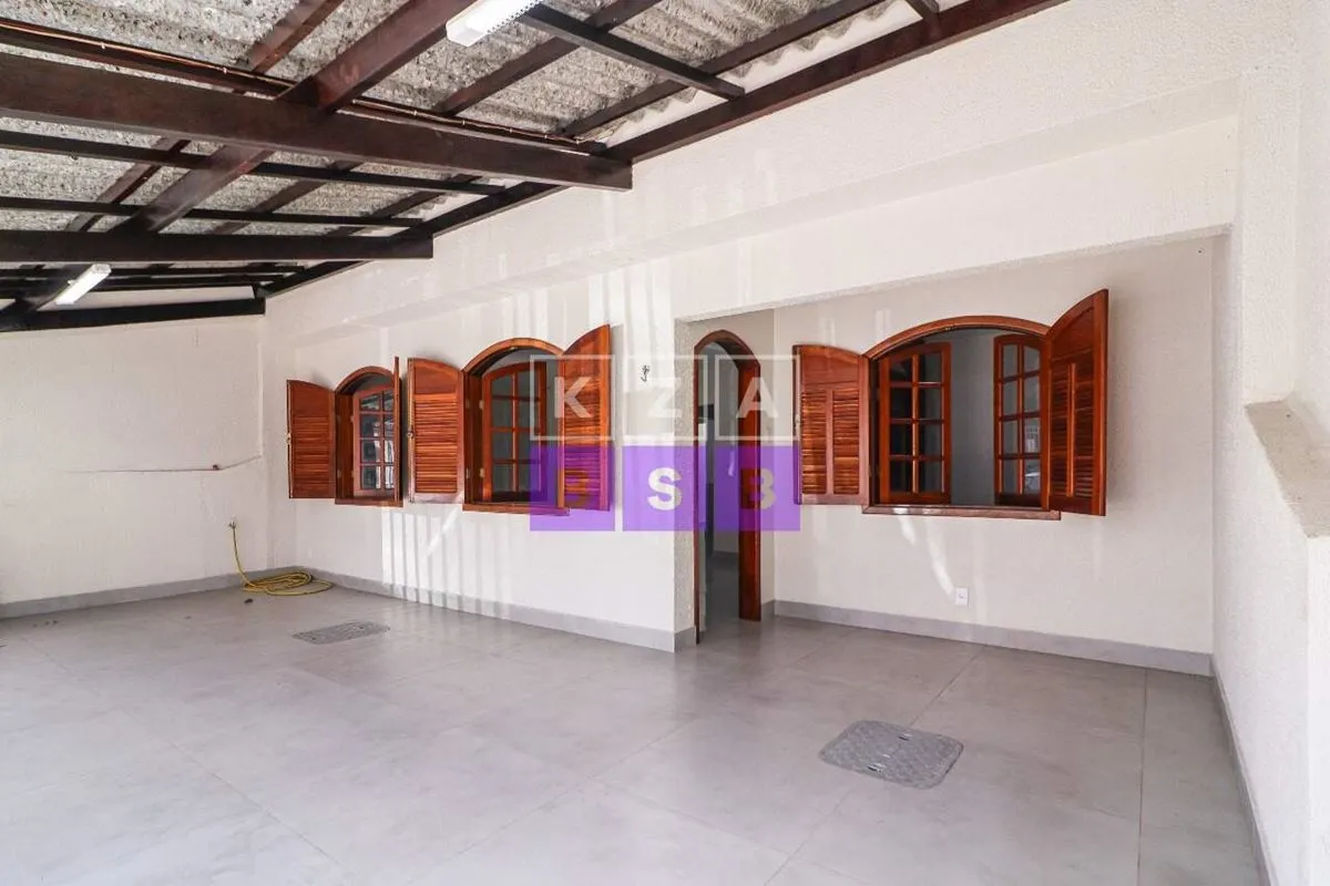 Excelente Casa recém reformadaCasa Térrea Na Qe 26 conjunto L3 quartos ( 1 suíte...