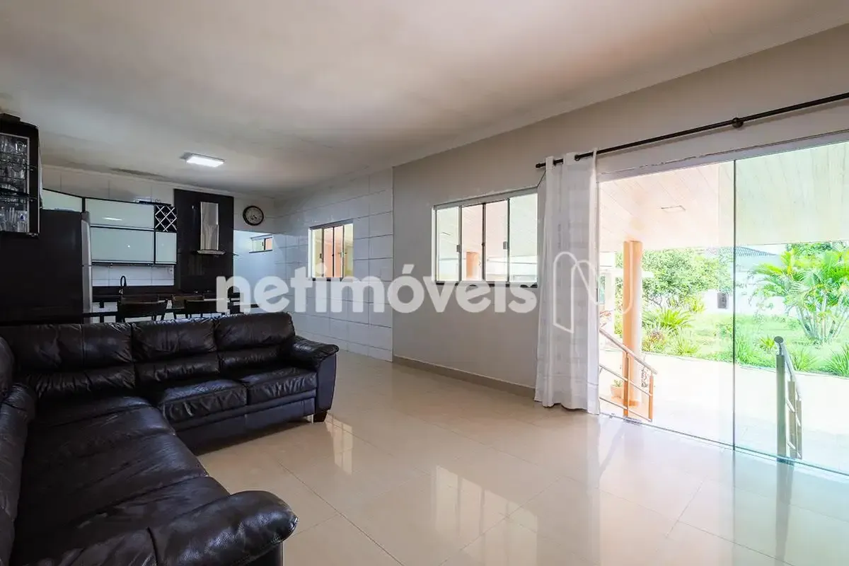 Casa com Cobertura | 3 Quartos | Suíte | 5 Vagas | Lazer PrivativoApresentamos u...