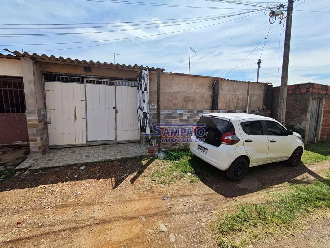 Casa com 02 Quartos no Setor Pôr do Sol!Uma ótima oportunidade para quem busca u...