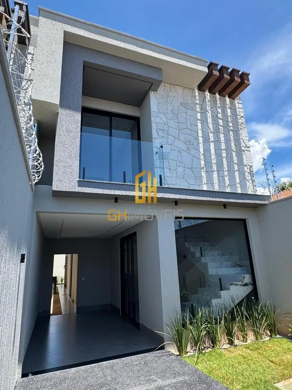 GH17Sobrado 3 suítes plenas no Jardim Vila Boa - Goiania- GOO Sobrado possui: Pa...