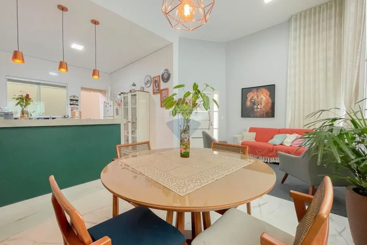 NÃO ACEITA FINANCIAMENTO ACEITA PERMUTA POR OUTROS IMÓVEIS Descubra a casa dos s...