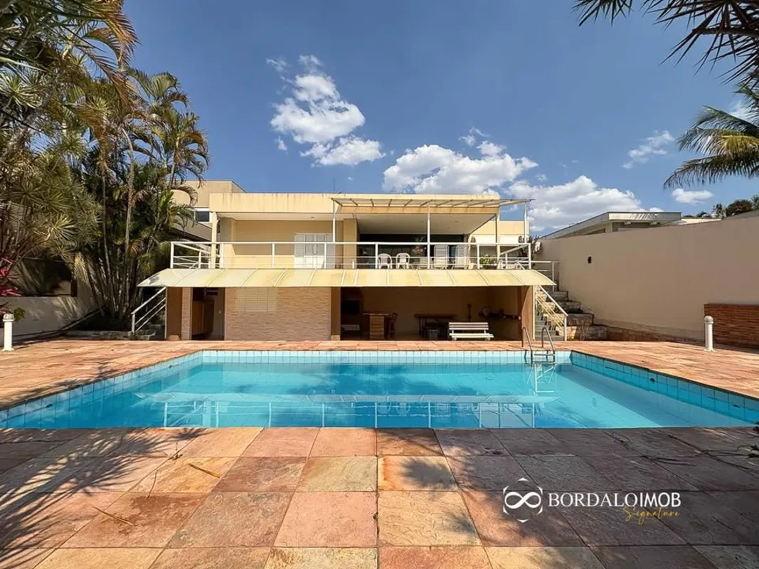 VILLA152801 - Última atualização: 26/10/26 23:32Bordalo Signature vende com excl...
