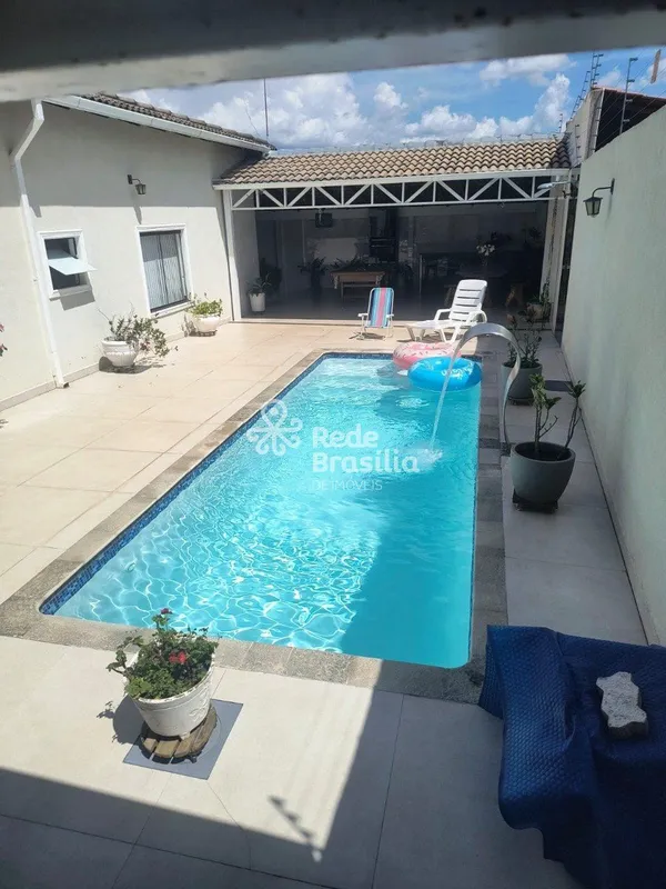 TH34644 - Shvp Rua 17c , Casa 04 quartos, 306m². Agende sua visita! Imóvel compo...