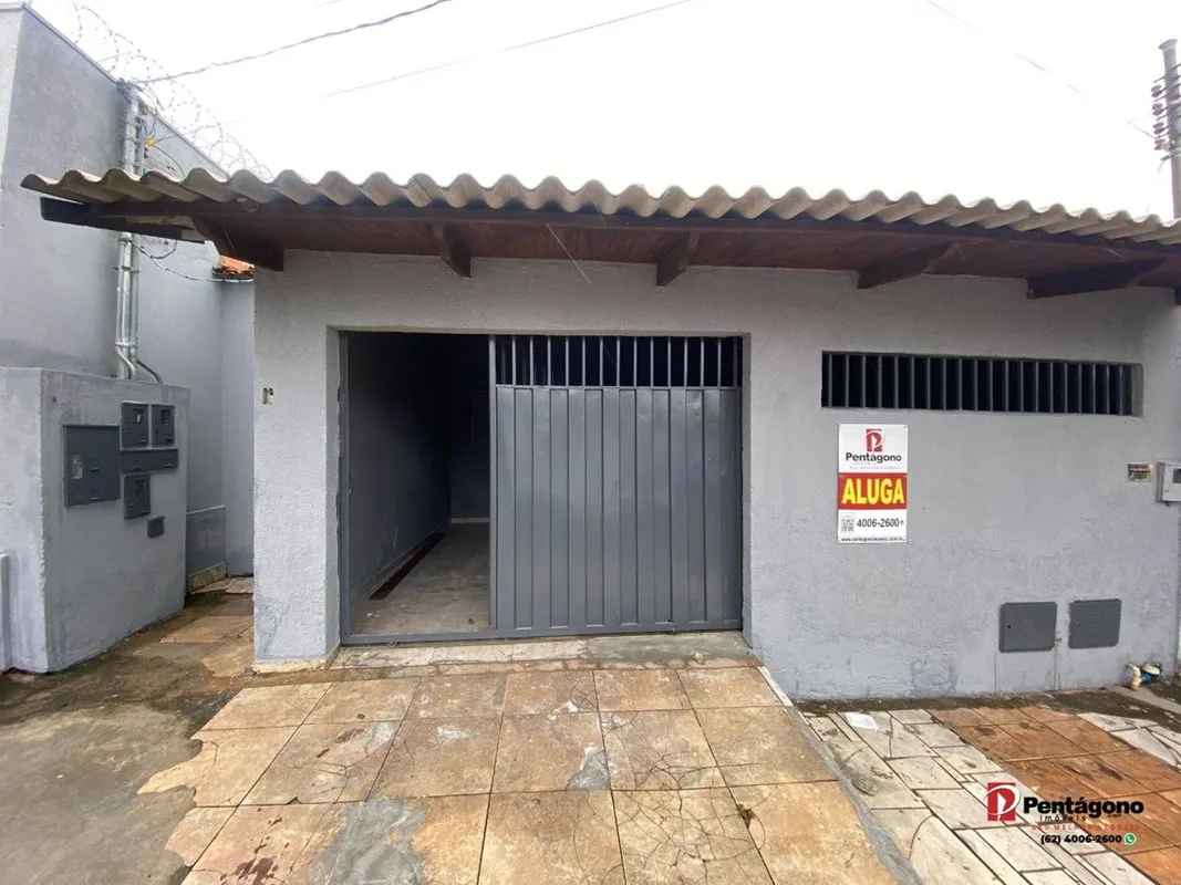 Casa com 03 quartos, sendo 01 suíte, 01 banheiro social, sala ampla, cozinha e á...