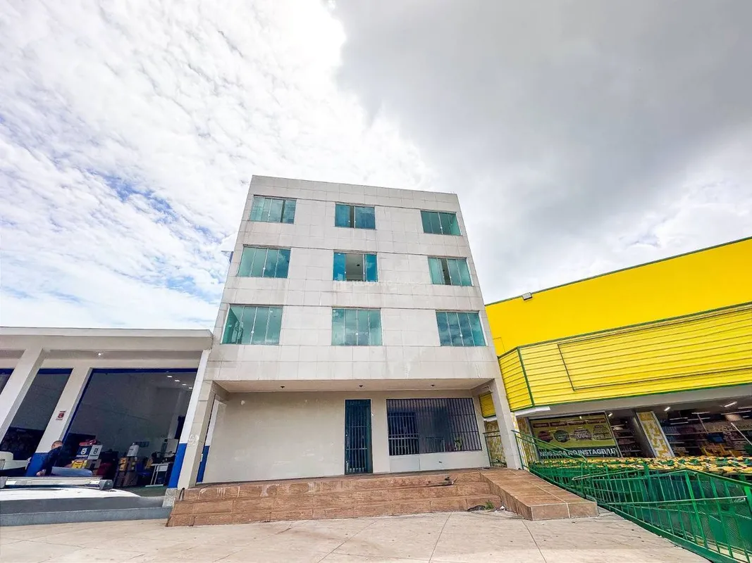 PRÉDIO COMERCIAL À VENDA – AVENIDA COMERCIAL | PARANOÁ – DFExcelente oportunidad...
