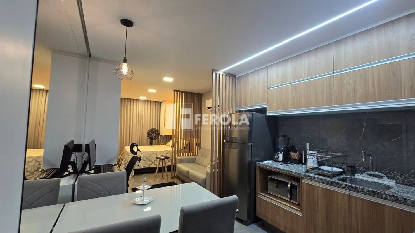 FEROLA PRIVATE VENDE LINDA KITNET-STUDIO NA QMSW 6 - SUDOESTEConheça uma oportun...