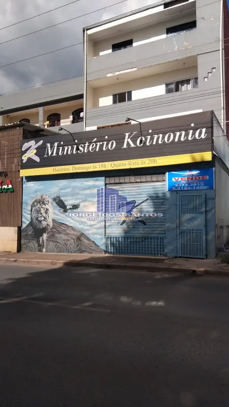 Oportunidade única em Ceilândia: Prédio com dois pavimentos misto na QNO 1 Conju...