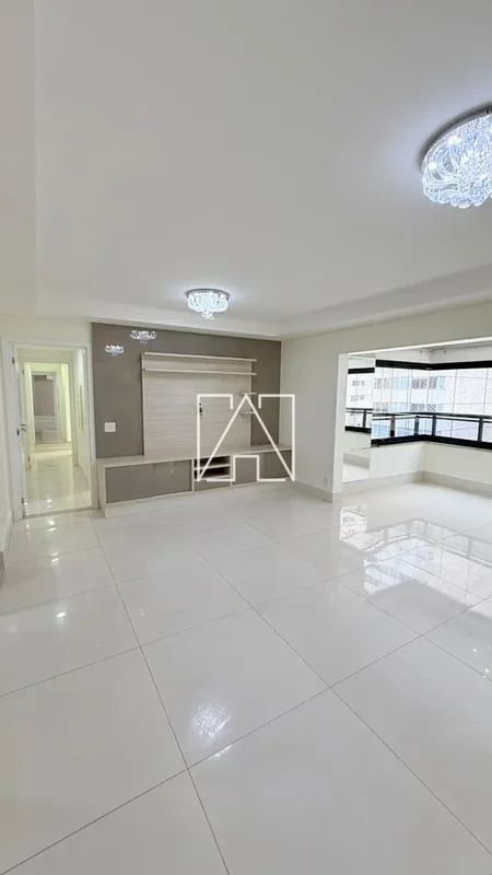 Parque Ibirapuera - Europark Lozandes- 105 m²- ??3 suítes + office- Marcenaria e...