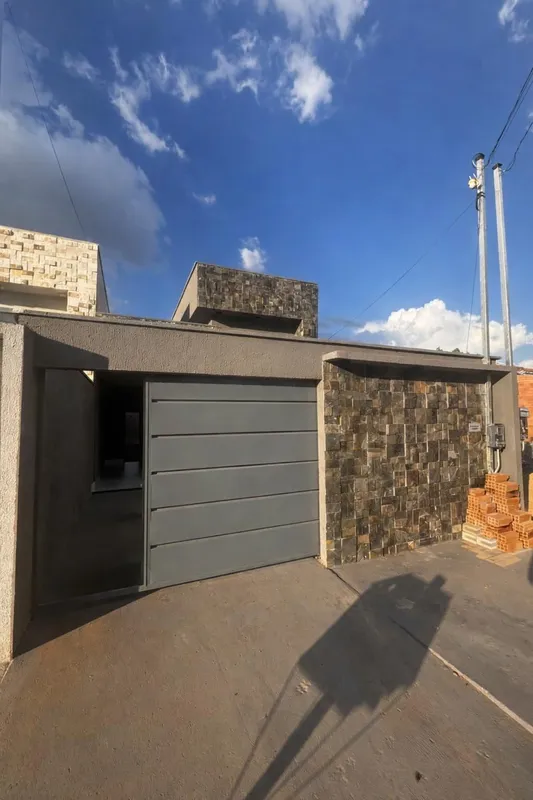 Casa Térrea 2 Quartos c/ Suíte – Garavelo Sul 2 – Hidrolândia – Área Gourmet – R...