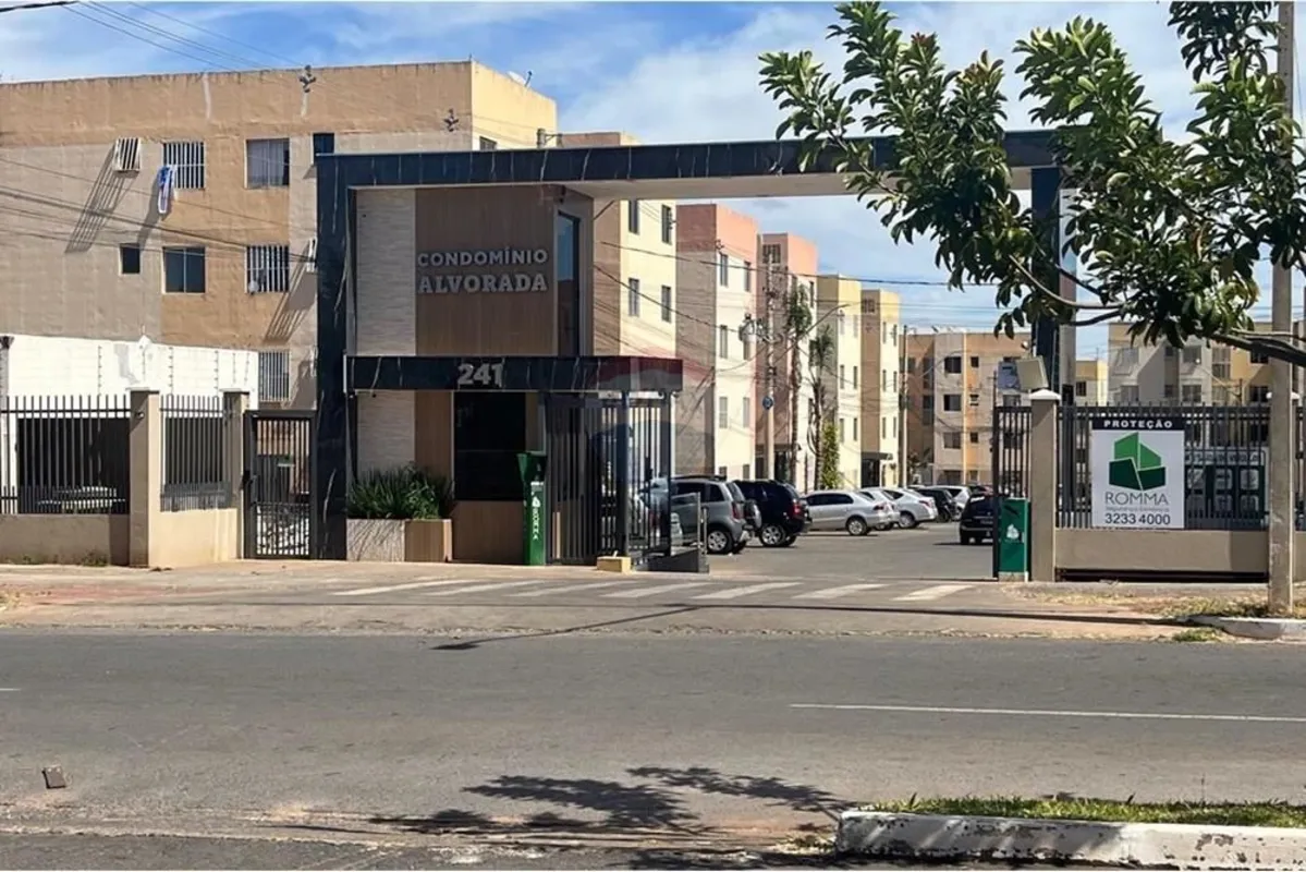 Apresentamos este aconchegante apartamento à venda no Condomínio Residencial Alv...