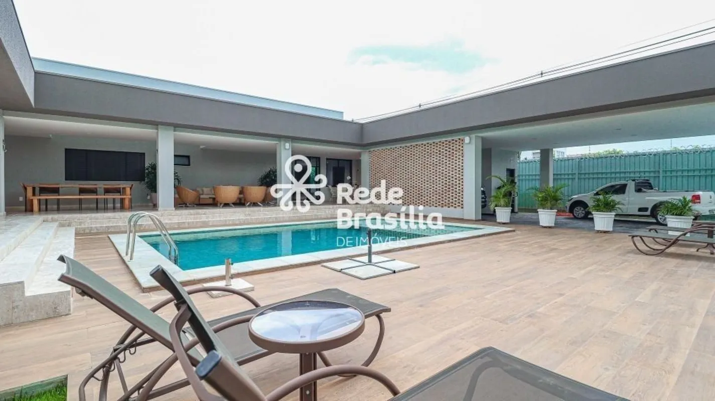 SHIN QI 7, Lago Norte, Brasília/DFEspetacular Residência Moderna à Venda! Seja b...