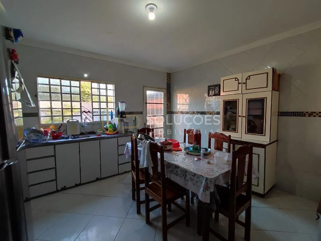 6 Quartos | 2 Vagas | Varanda | Terreno: 320m² | Construção: 350m² | R$400.000,0...