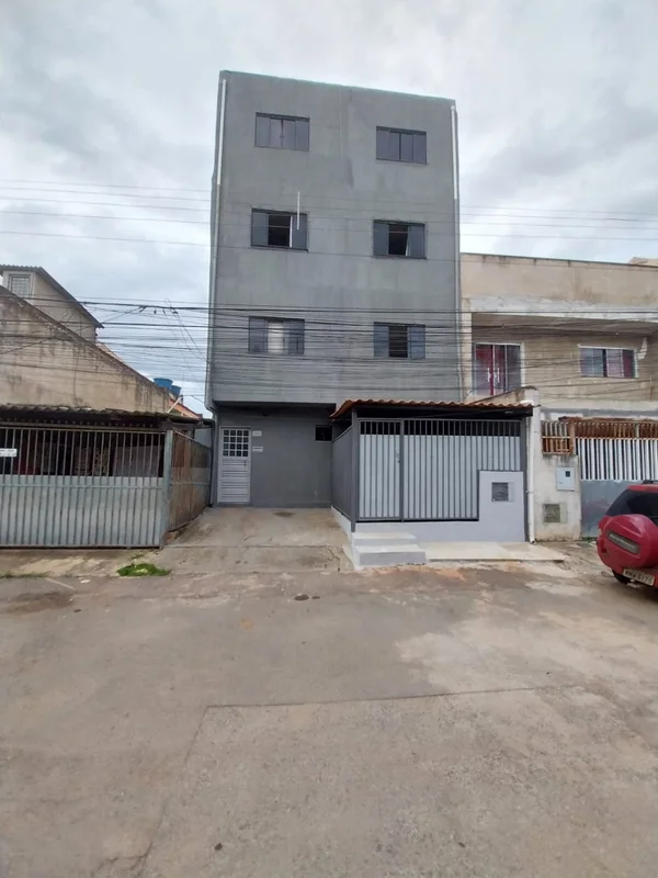 Apartamento 2quartos 51 A setor de mansões sobradinho sala cozinha, banheiro soc...