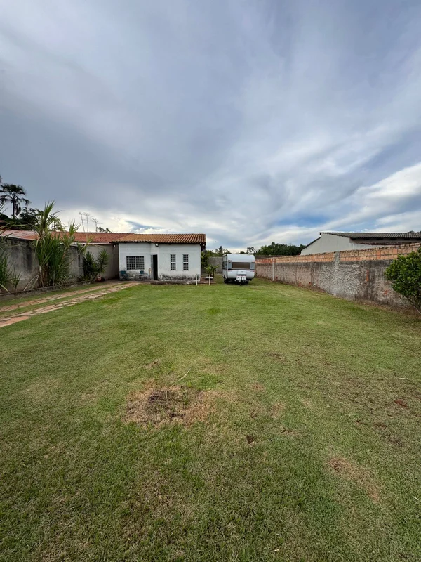Lote 800m² – Rua 3, Vicente Pires?? Localização privilegiada, próximo à EPTG e a...