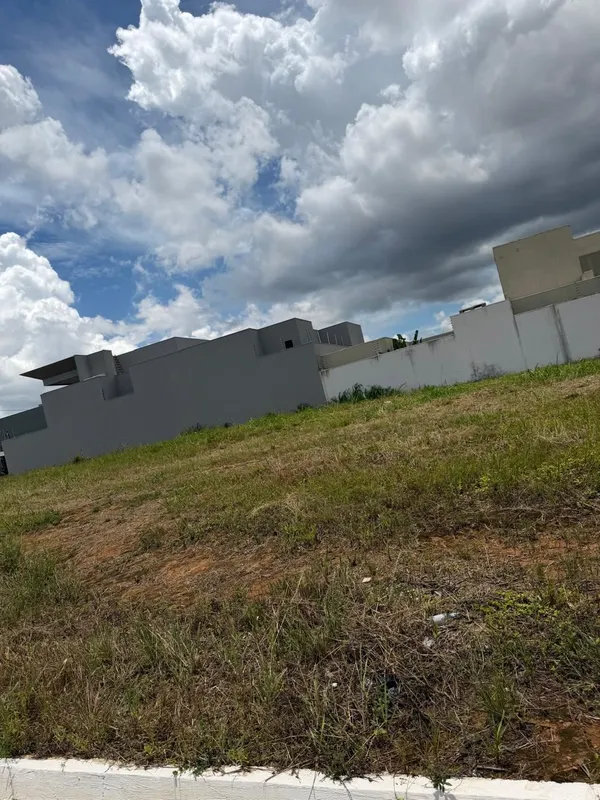 Lote rua Nevada 468,75m², localizado próximo a escola maple bear, próximo ao par...