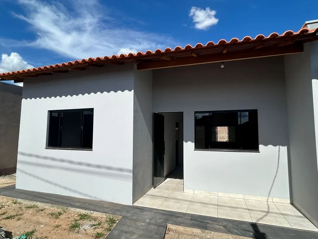 CASA NO BURITIS 3, ÓTIMA ÇOCALIZAÇÃO!PRÓXIMA A MERCADO/ESCOLA.R$ 290.000,0066 m2...