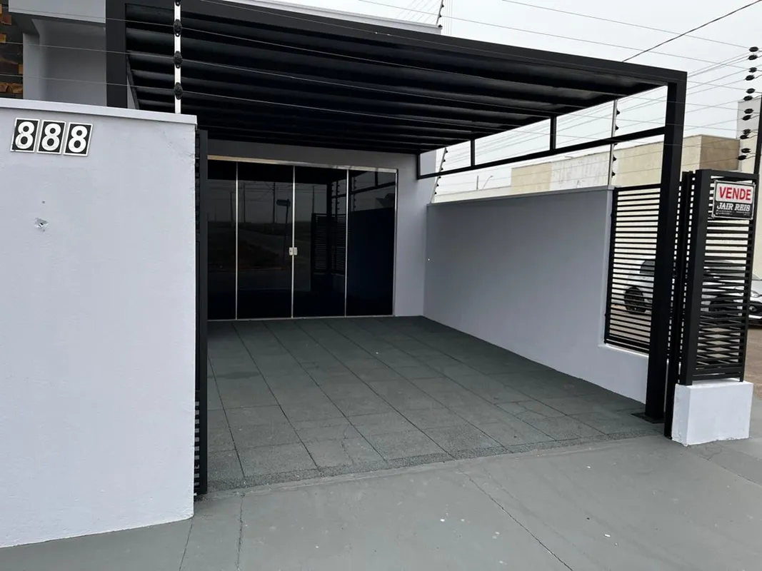 Casa com 3 Quartos, sendo 1 Suíte.1 Banheiro Social. Cozinha toda no planejado.1...
