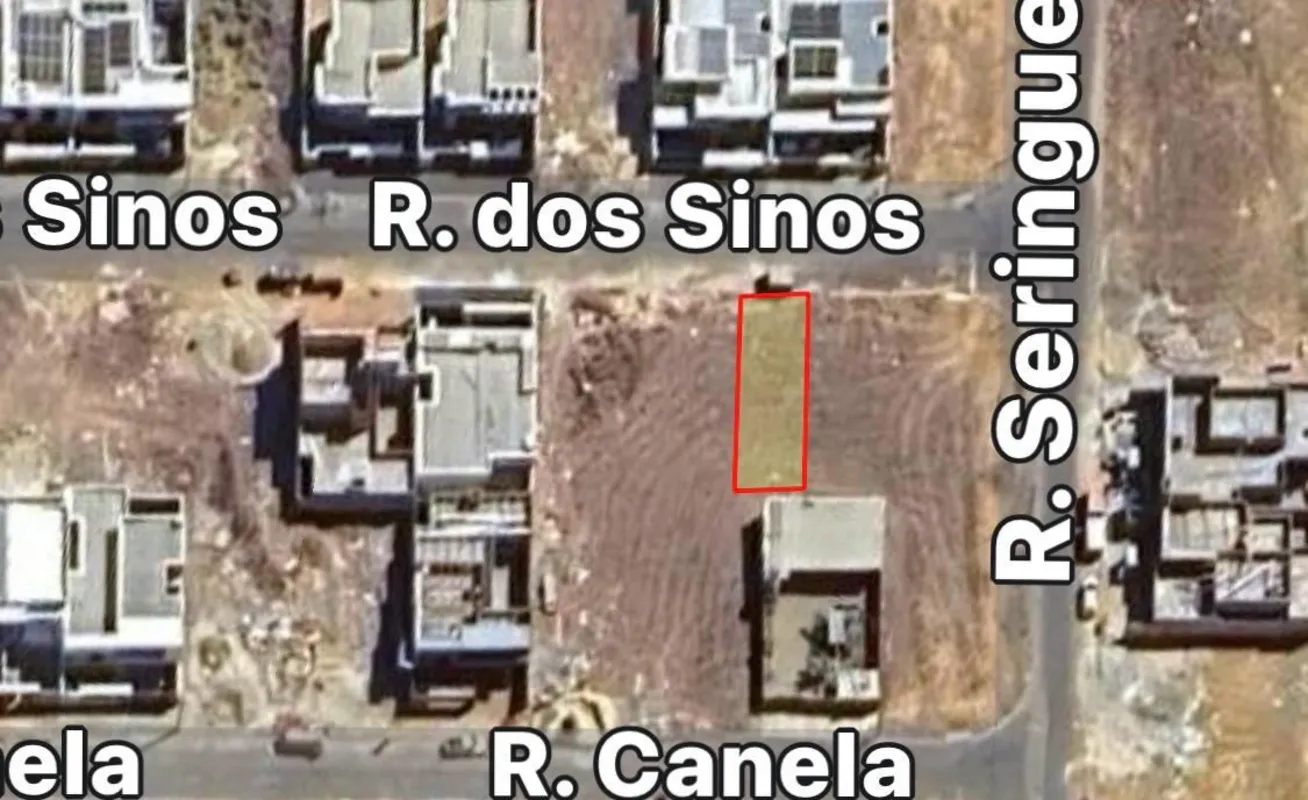 Lote com localização valorizada e estratégica. São 240m² no bairro Villa Gramado...