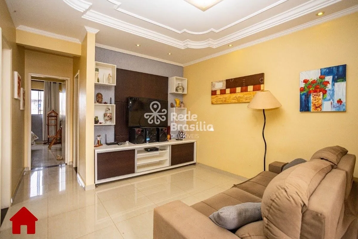 QE 3 | Apartamento Vazado de 2 Quartos com 2 Banheiros Social e 1 Vaga de Garage...