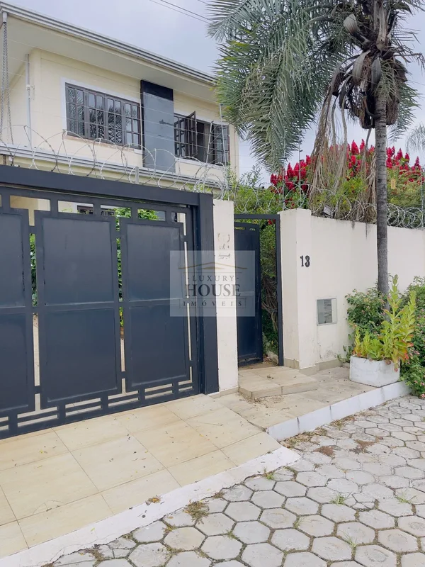 Conheça esta charmosa casa sobrado na SHA Conjunto 8, Arniqueira, Águas Claras -...