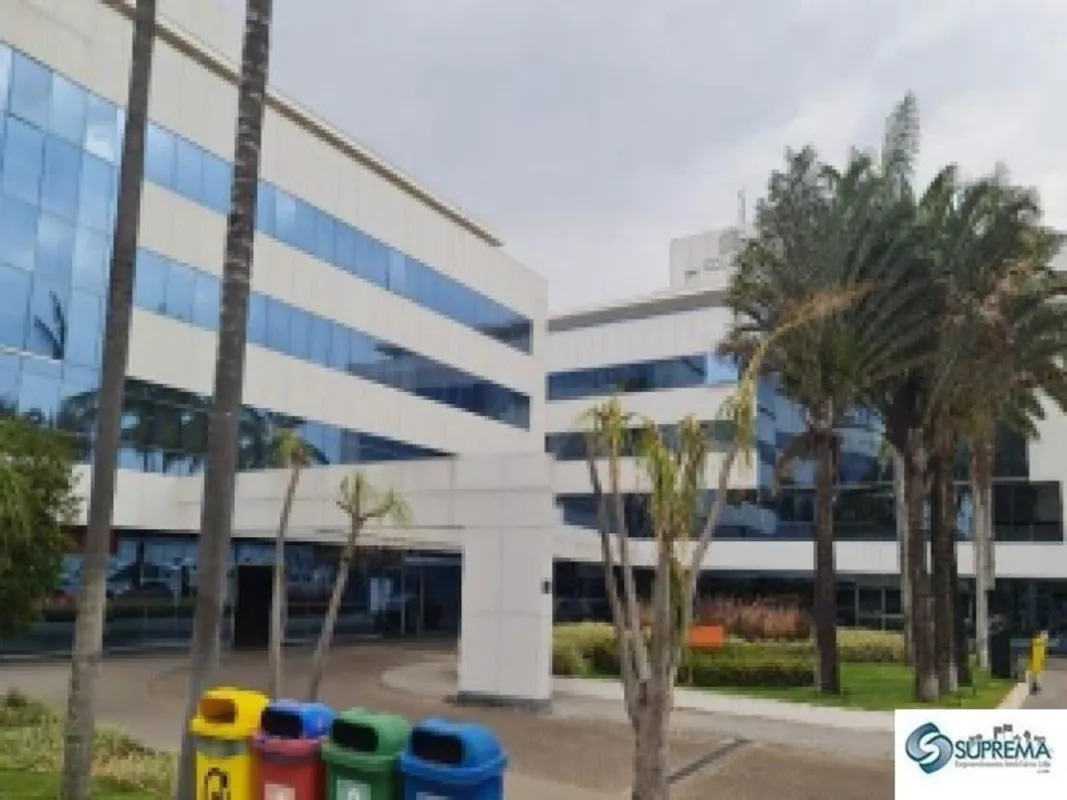 Suprema Construções e Emp. Imobiliários Ltda, Creci/DF 9060, apresenta:Sala SGAN...