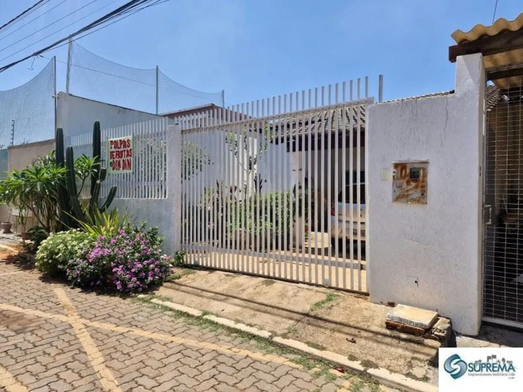  EXCELENTE OPORTUNIDADE VENDO CASA NA RUA 1 DE VICENTE PIRES, RUA DO JOCKEY, COM...