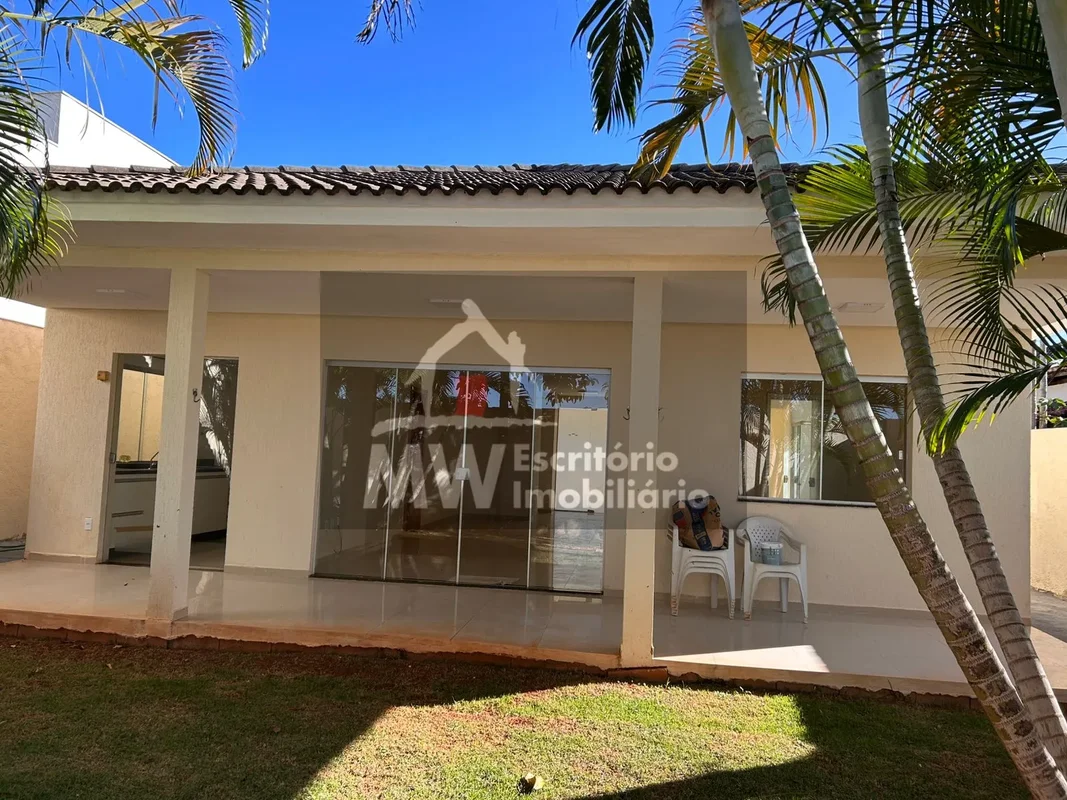 MW ESCRITÓRIO IMOBILIÁRIO VENDE EXCELENTE CASA MODERNA, TÉRREA NO CONDOMÍNIO JAR...