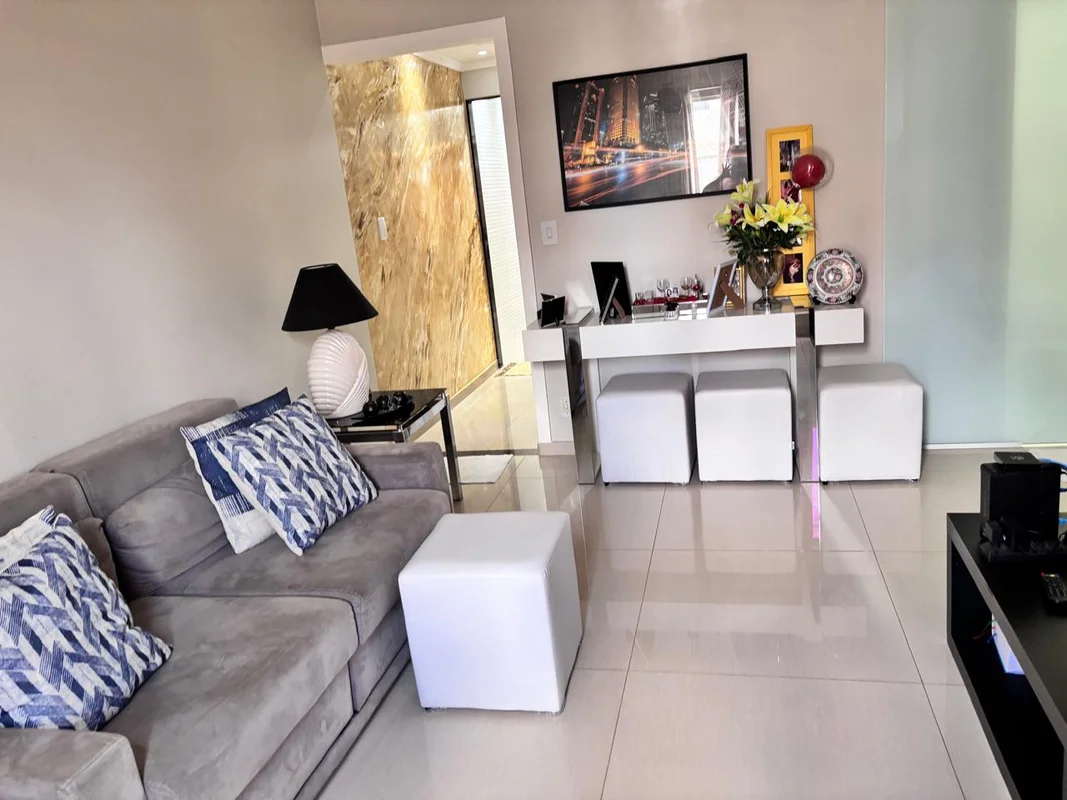 DALEPRANE VENDECasa à Venda na QC 05 – Jardins Mangueiral | R$ 510.000,00Excelen...