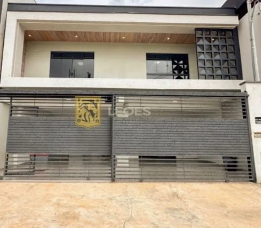 Casa Moderna no Guará II QE 56R$ 1.150.000,00Excelente oportunidade em uma das m...